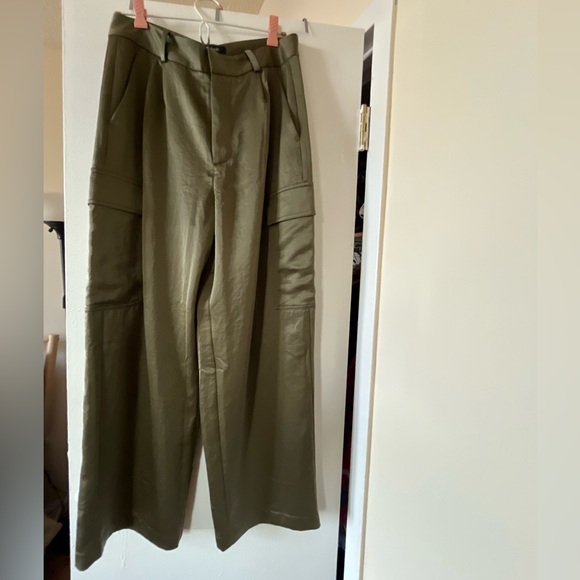 Madewell Pants - Madewell satin cargo pants